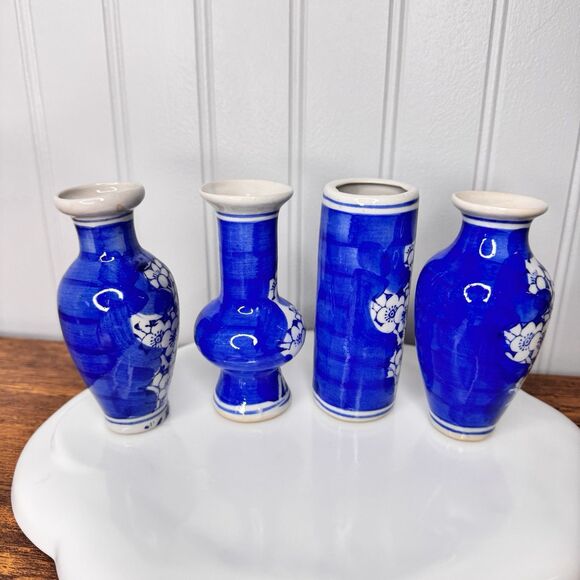 4 Vintage Chinese Porcelain Blue & White Floral Miniature 4” Bud Mini Vase Lot - Picture 4 of 8